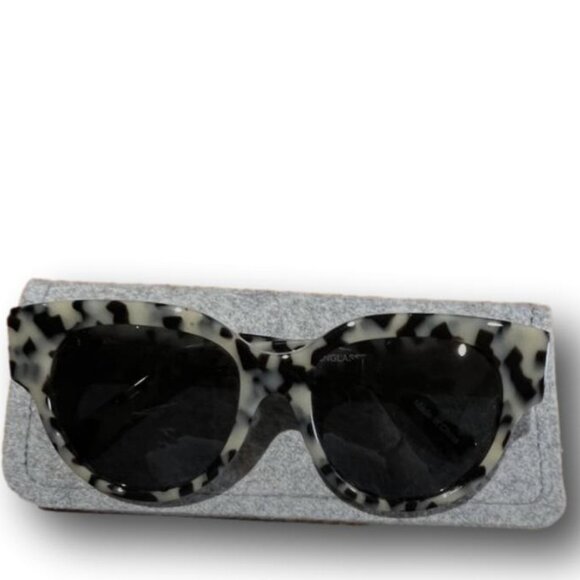 Accessories - J. McLaughlin Abbey Sunglasses